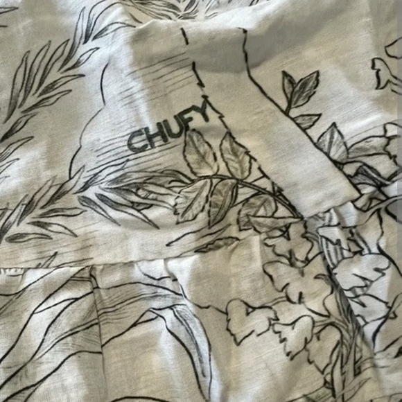 HUF Wome's Gray Tiered Gown with Bishop Sleeves - Picture 6 of 13